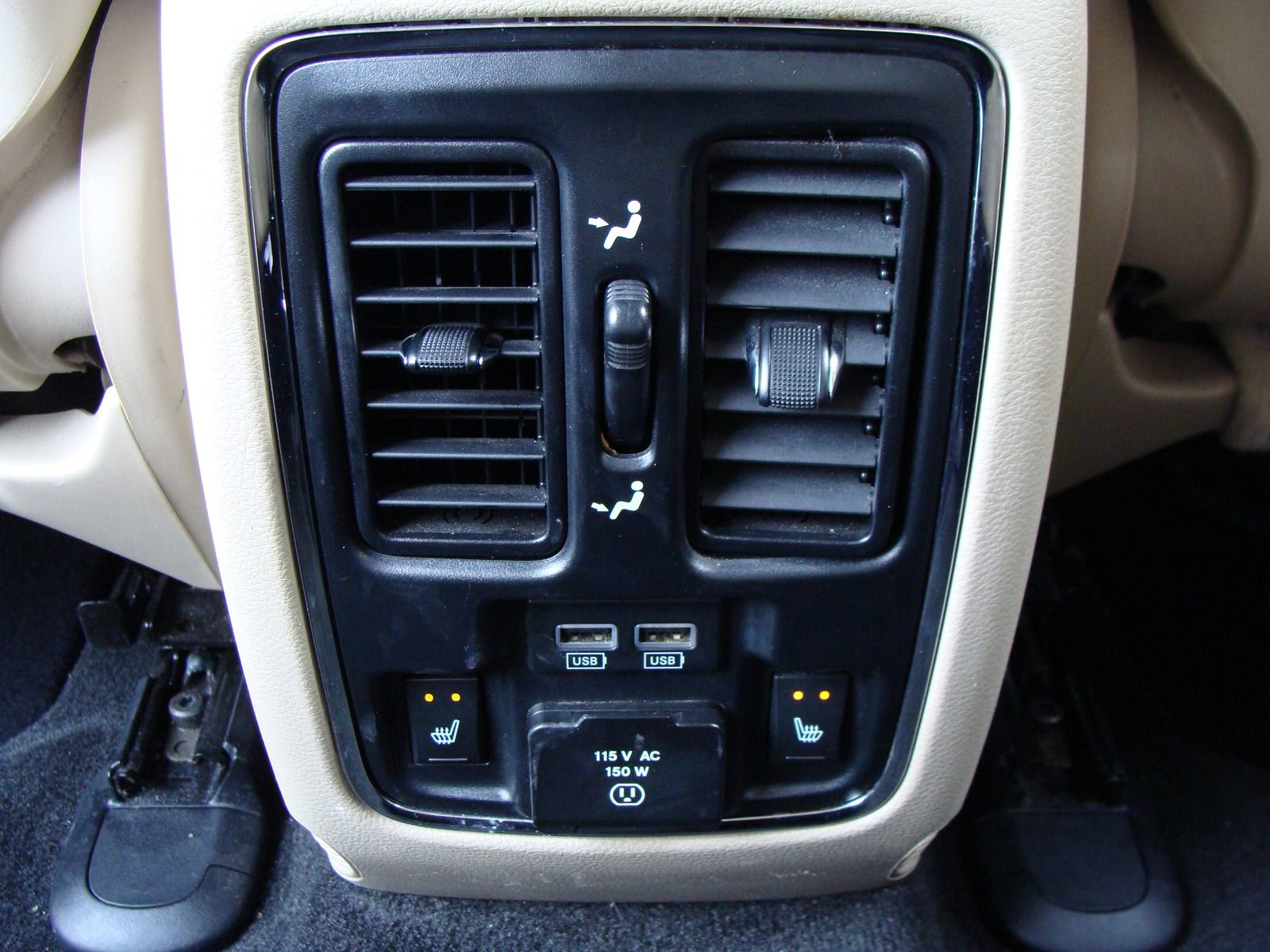 Used 2015 Jeep Grand Cherokee Limited w/ Luxury Group II image 37