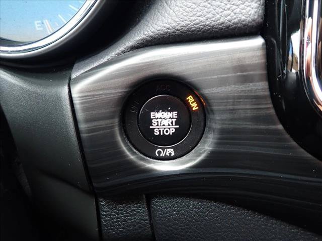 Used 2020 Jeep Grand Cherokee Altitude AWD/4WD image 24