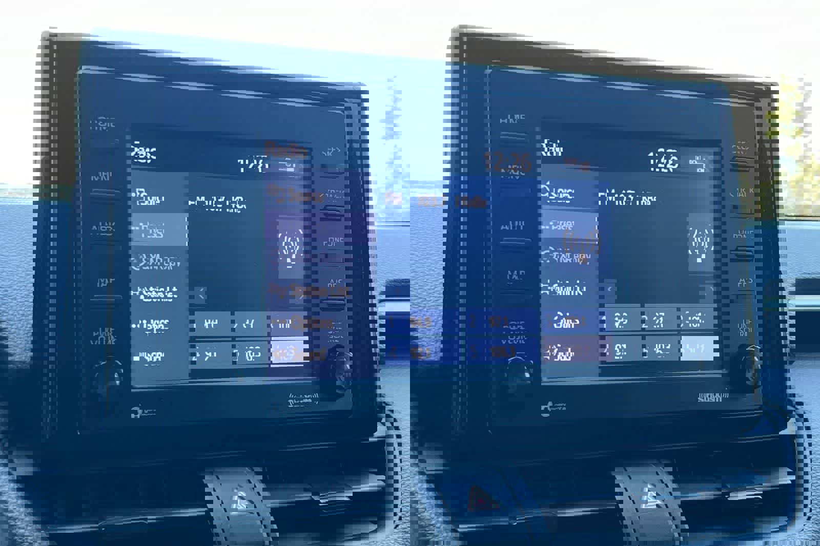 Used 2021 Toyota RAV4 LE image 20