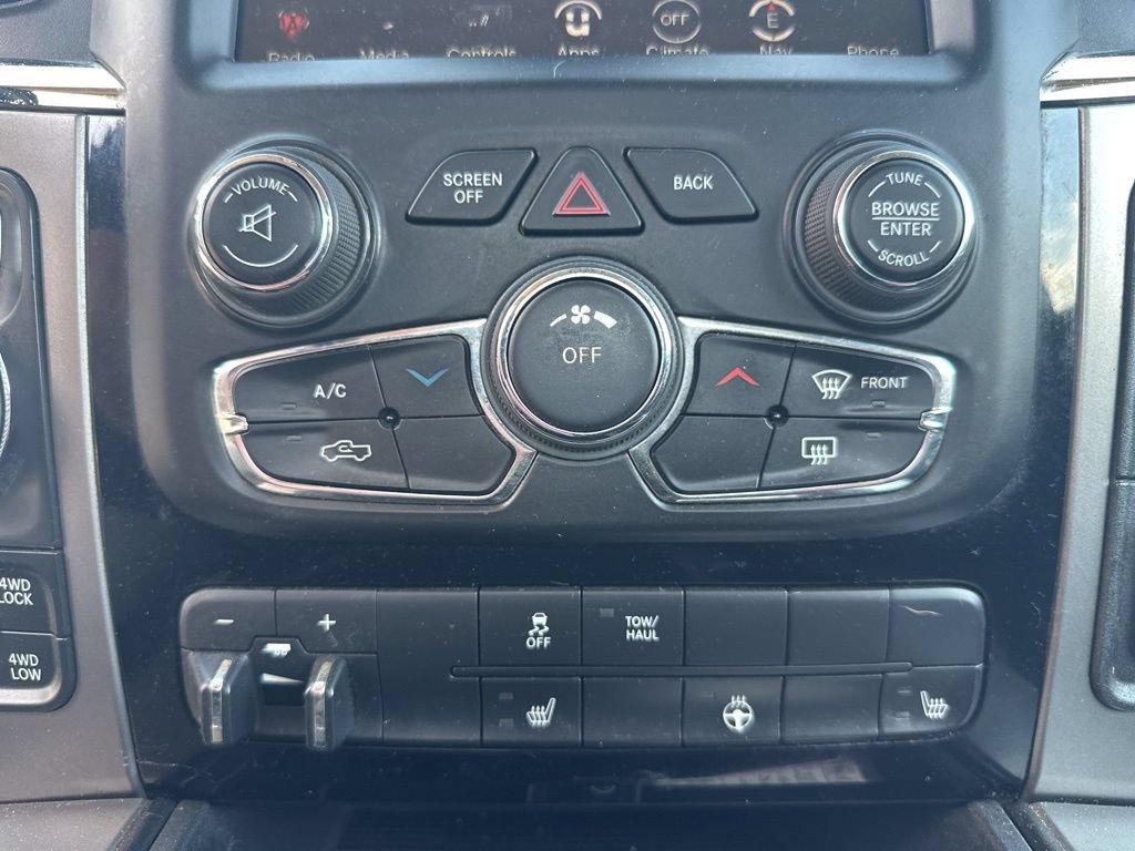 Used 2014 RAM 1500 Sport w/ Convenience Group AWD/4WD image 19