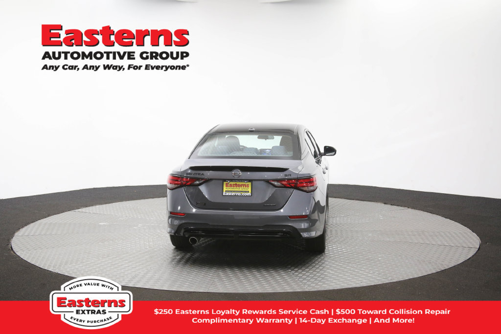 Used 2023 Nissan Sentra SR w/ Midnight Edition Package FWD image 39
