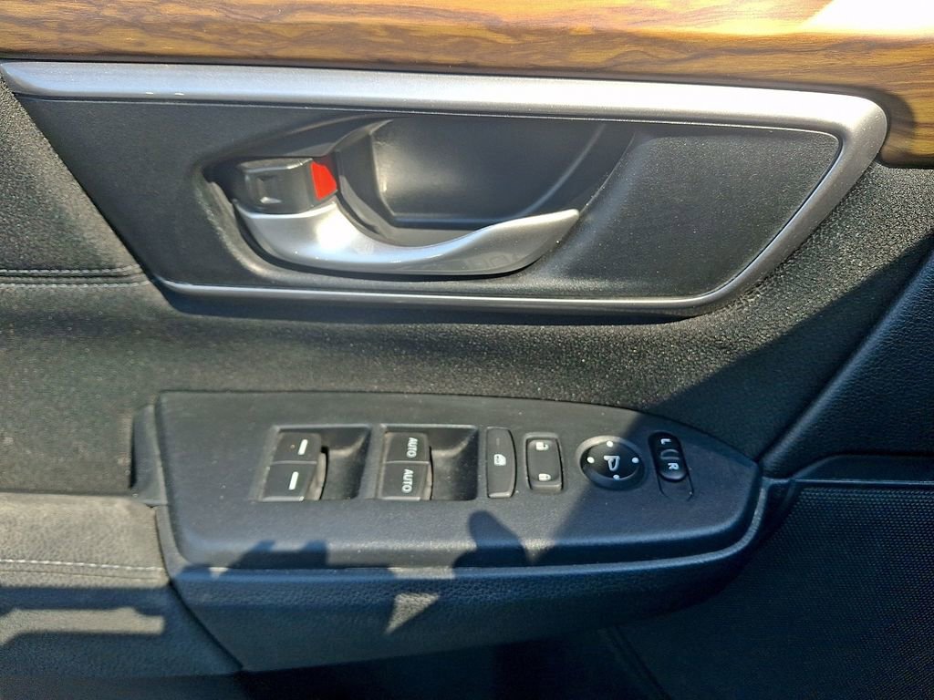 Used 2018 Honda CR-V EX image 13
