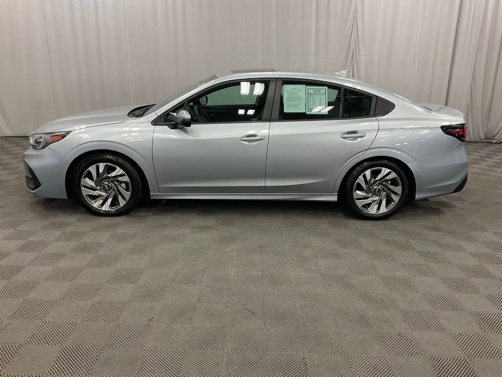 Used 2025 Subaru Legacy Limited image 8