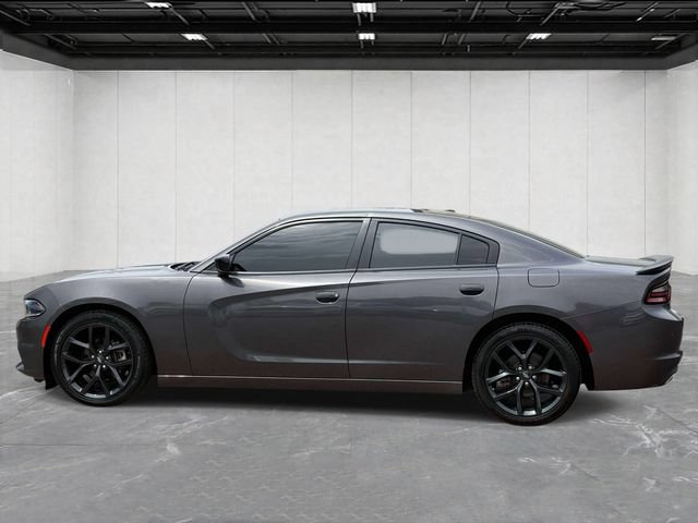 Used 2022 Dodge Charger SXT w/ Blacktop Package RWD image 8