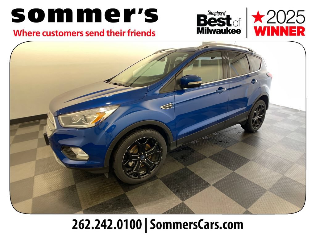 Used 2019 Ford Escape Titanium w/ U9j03 - Titanium Tow Package AWD/4WD image 7