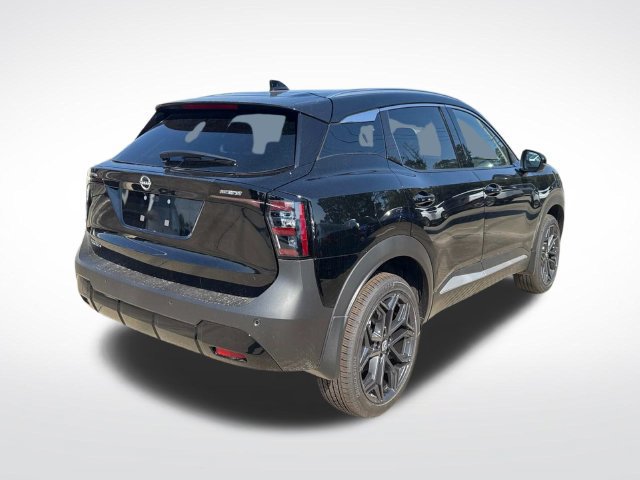 New 2027 Nissan Kicks SR FWD image 9