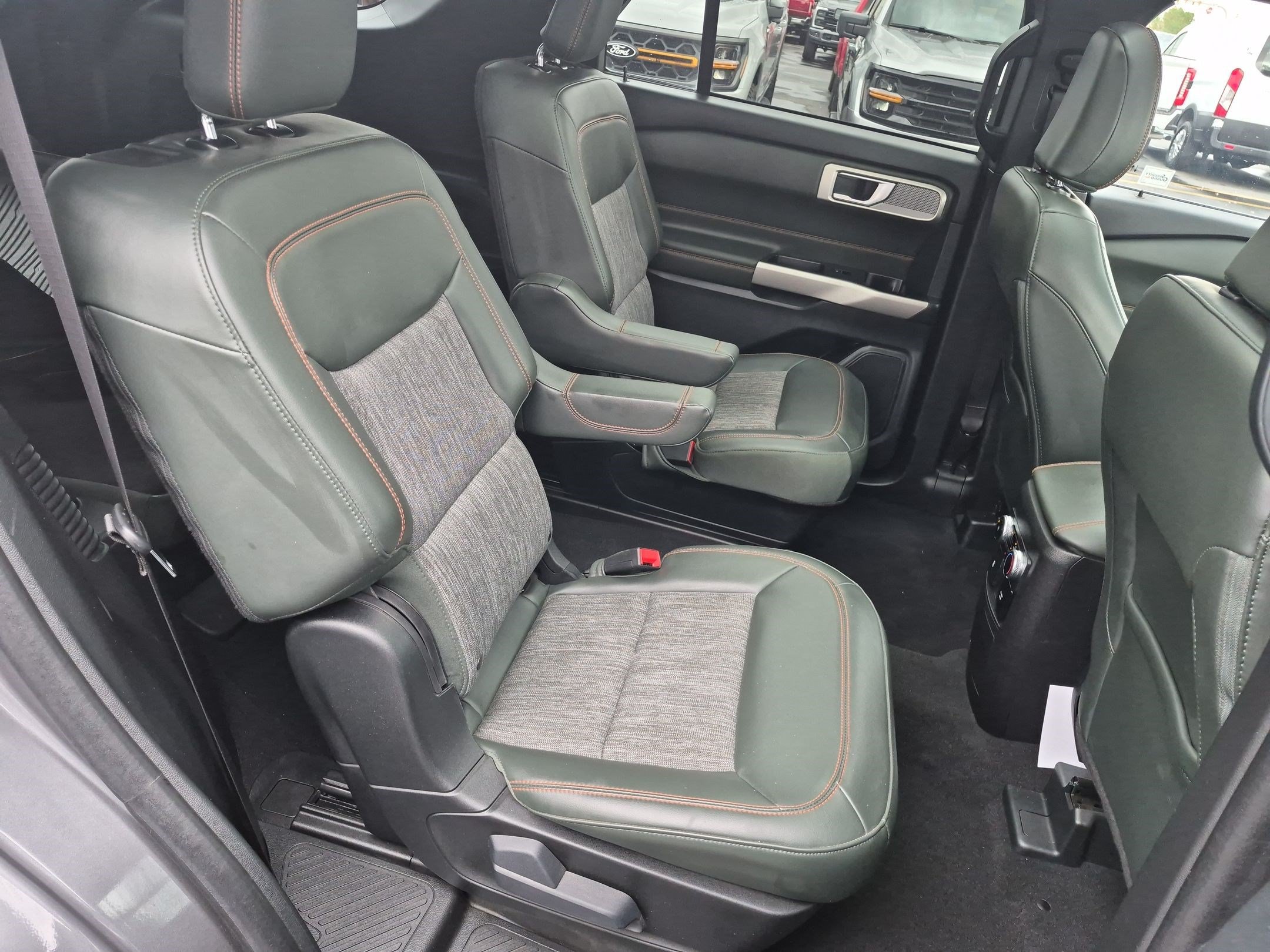 Certified 2024 Ford Explorer Timberline w/ Timberline Technology Package AWD/4WD image 33