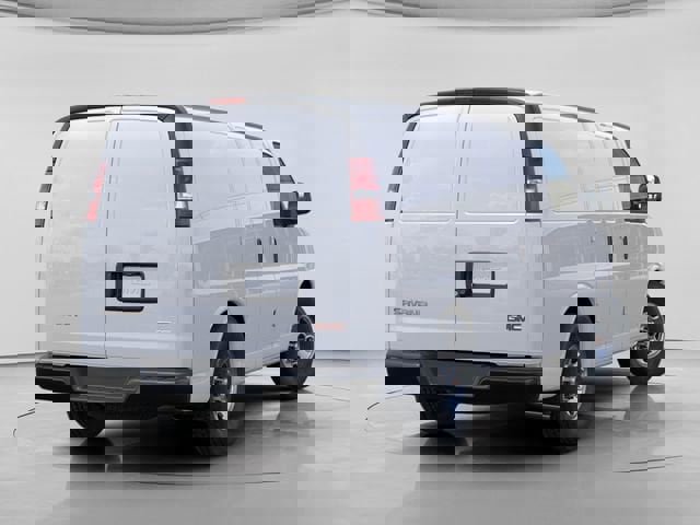 New 2026 GMC Savana 2500 image 4
