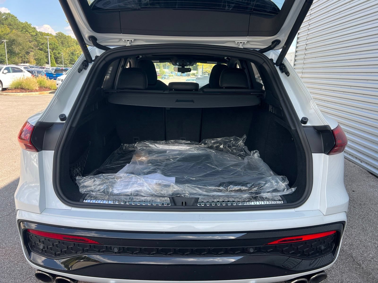 New 2026 Audi SQ5 Premium Plus AWD/4WD image 30