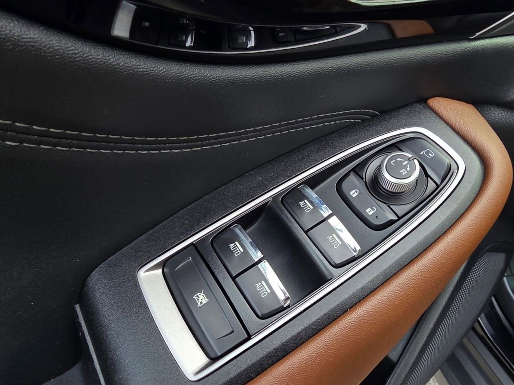 Used 2022 Subaru Outback Touring w/ Tech Package 3 image 12