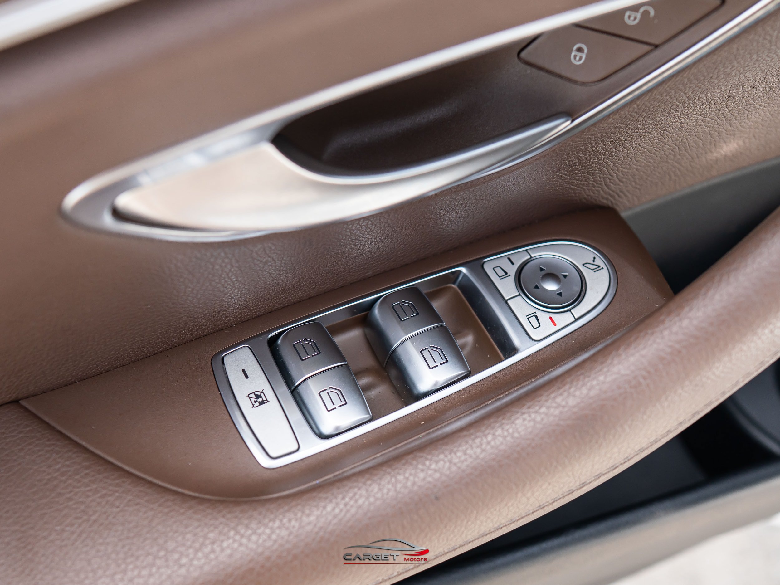 Used 2019 Mercedes-Benz E 450 4MATIC Sedan w/ Premium Package image 42