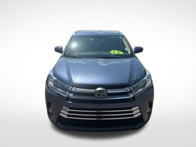 Used 2017 Toyota Highlander Limited FWD image 8