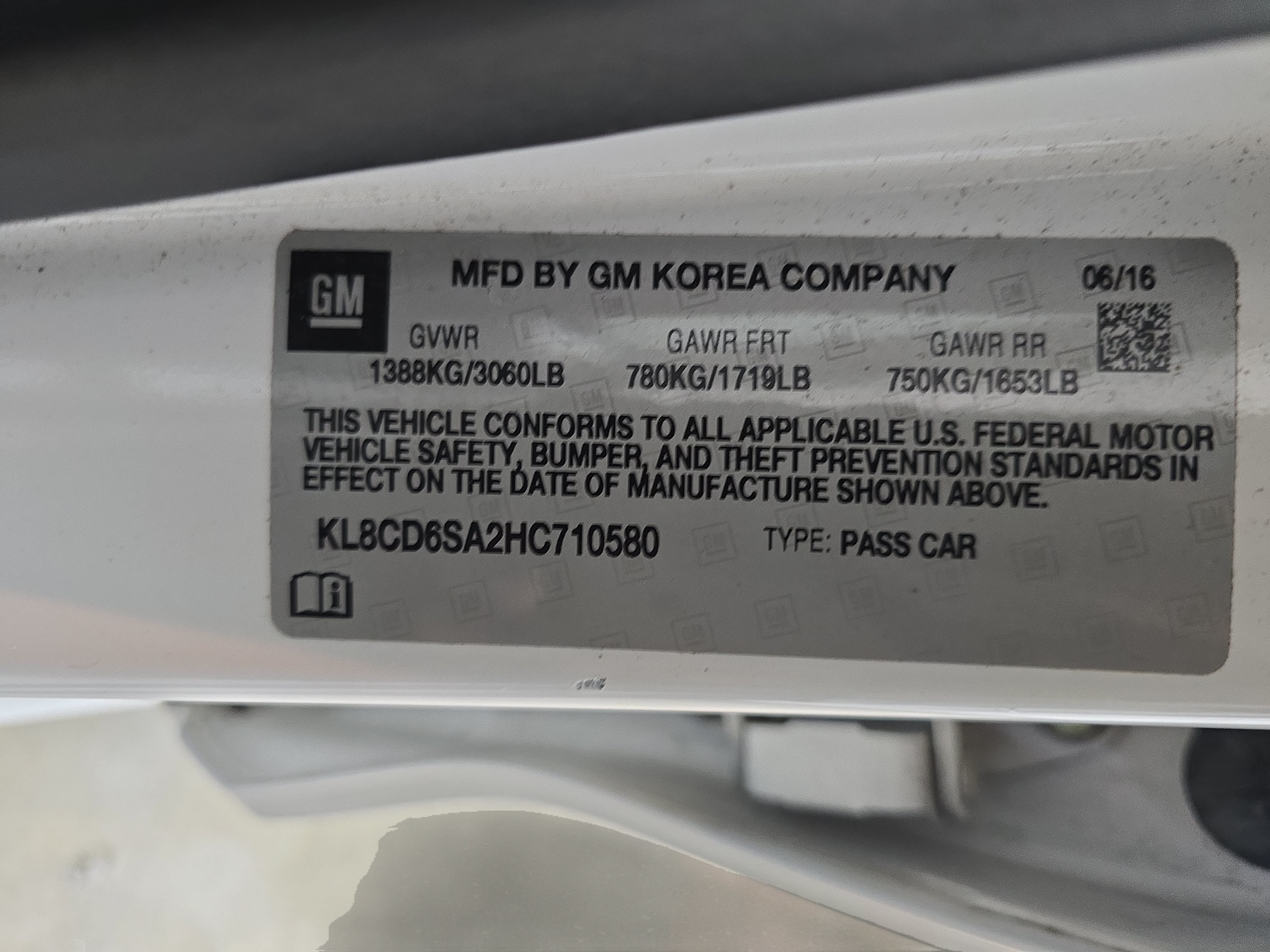 Used 2017 Chevrolet Spark LT FWD image 31