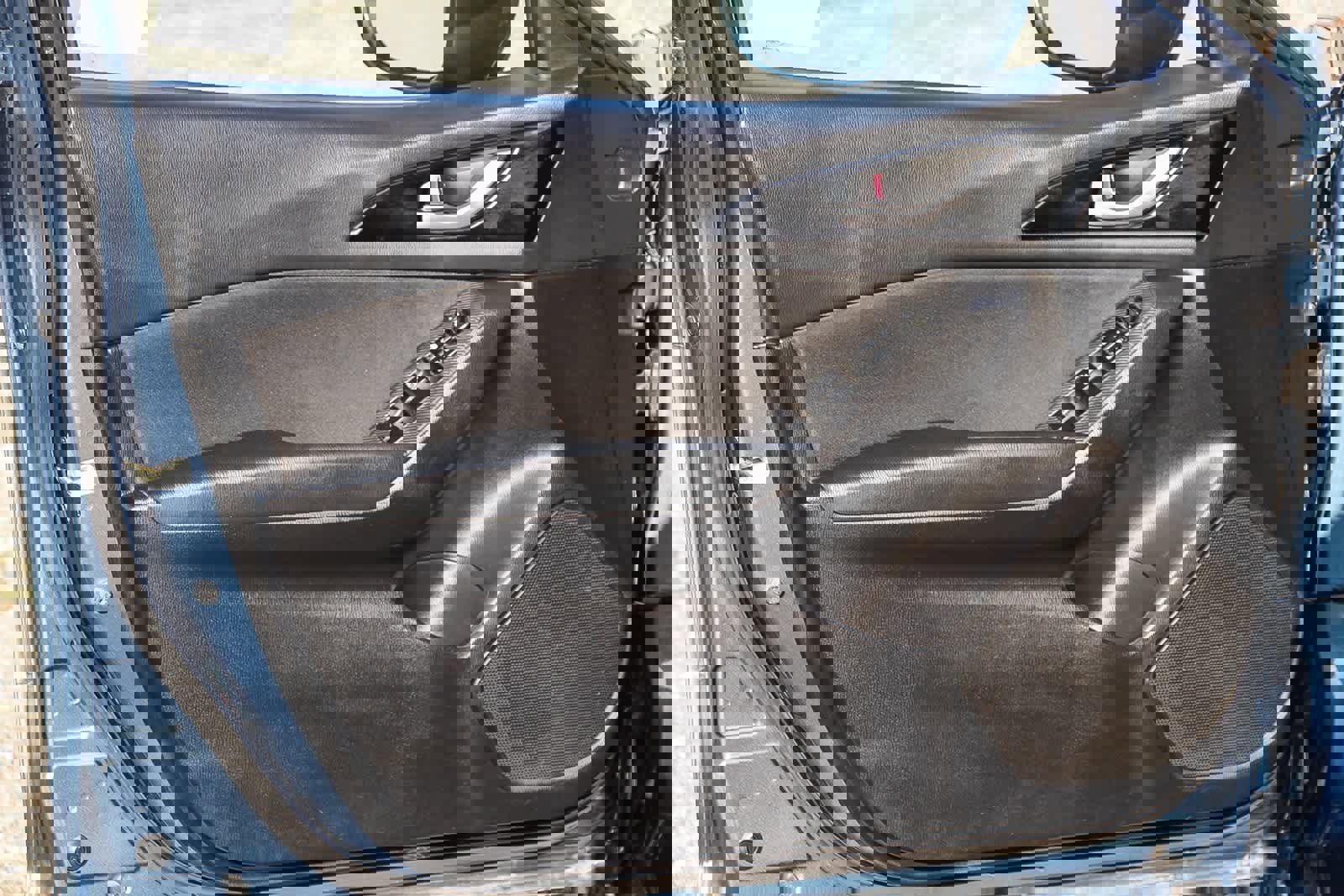 Used 2016 MAZDA MAZDA3 i Sport w/ Preferred Equipment Package image 19