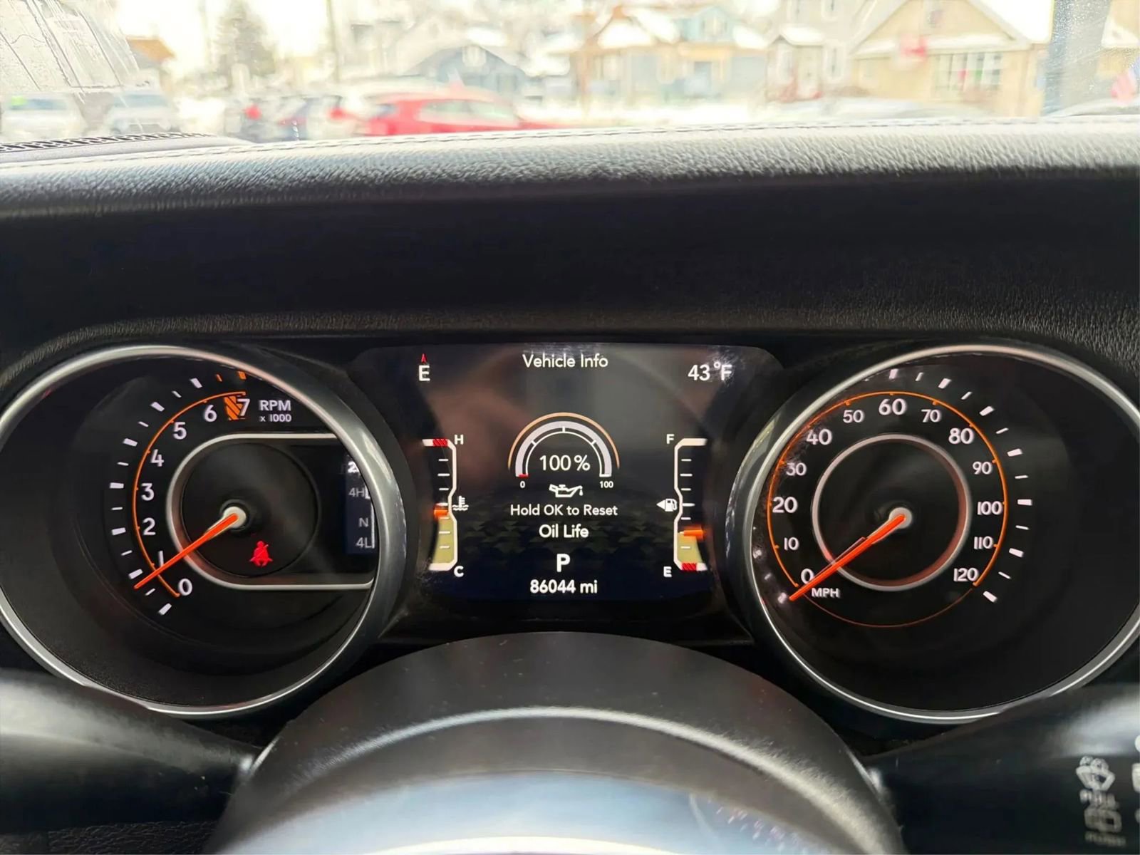 Used 2018 Jeep Wrangler Unlimited Sahara w/ Dual Top Group image 15