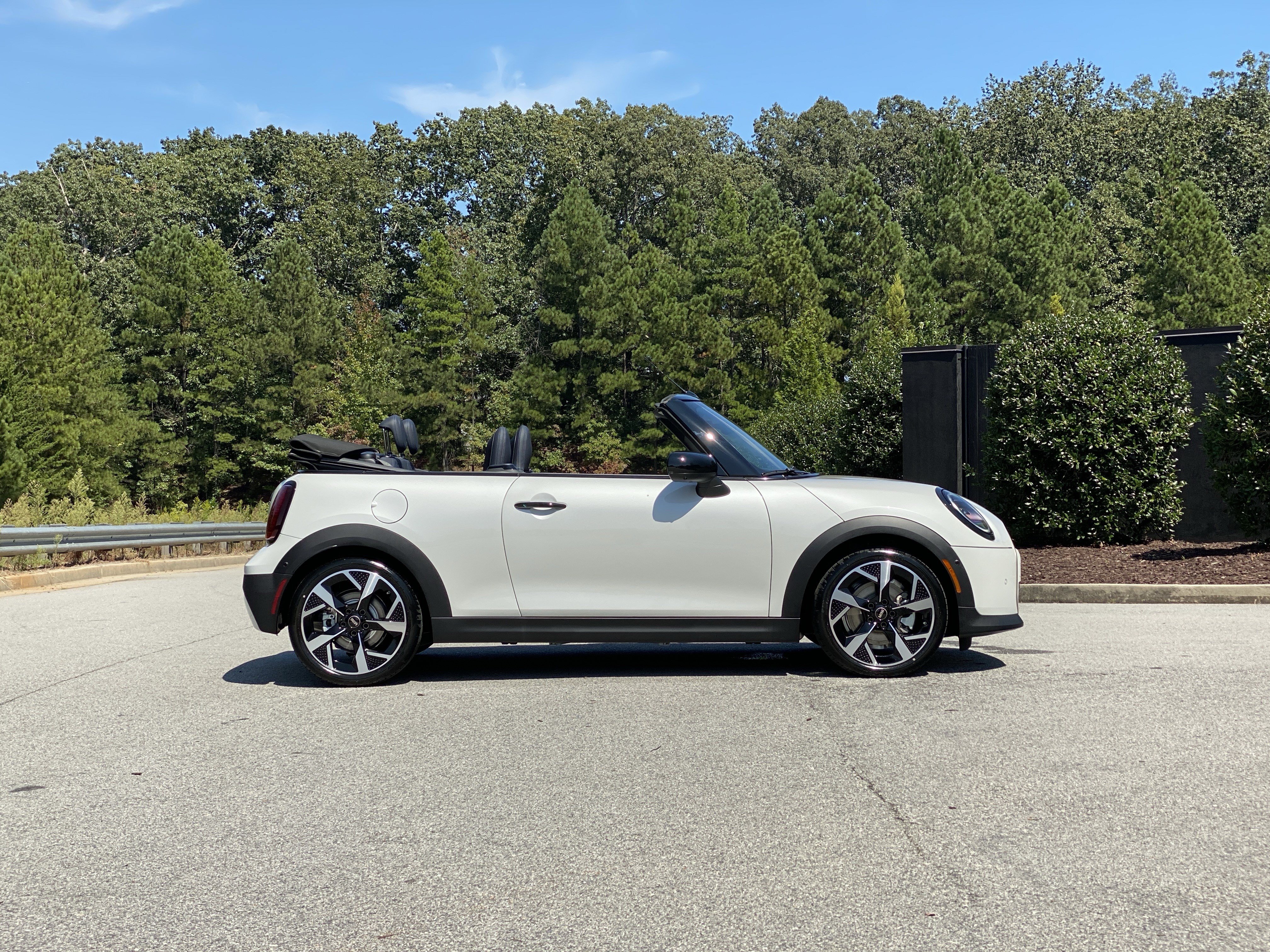 Used 2026 MINI Cooper S FWD image 5