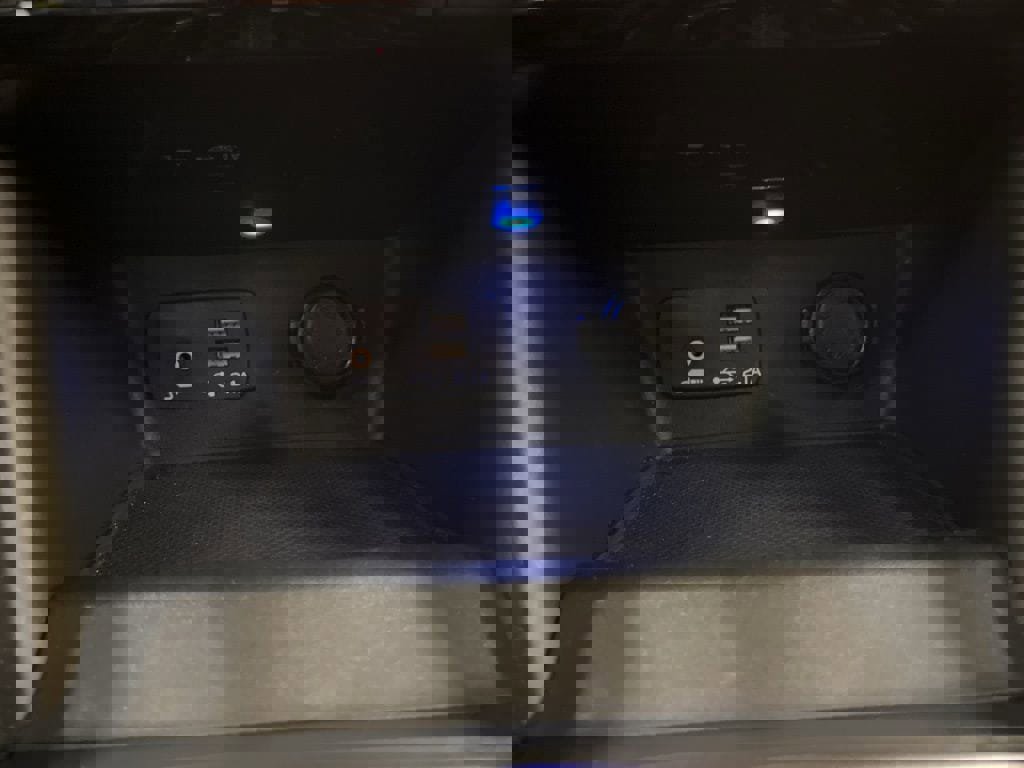 Certified 2024 Subaru Forester Limited image 29