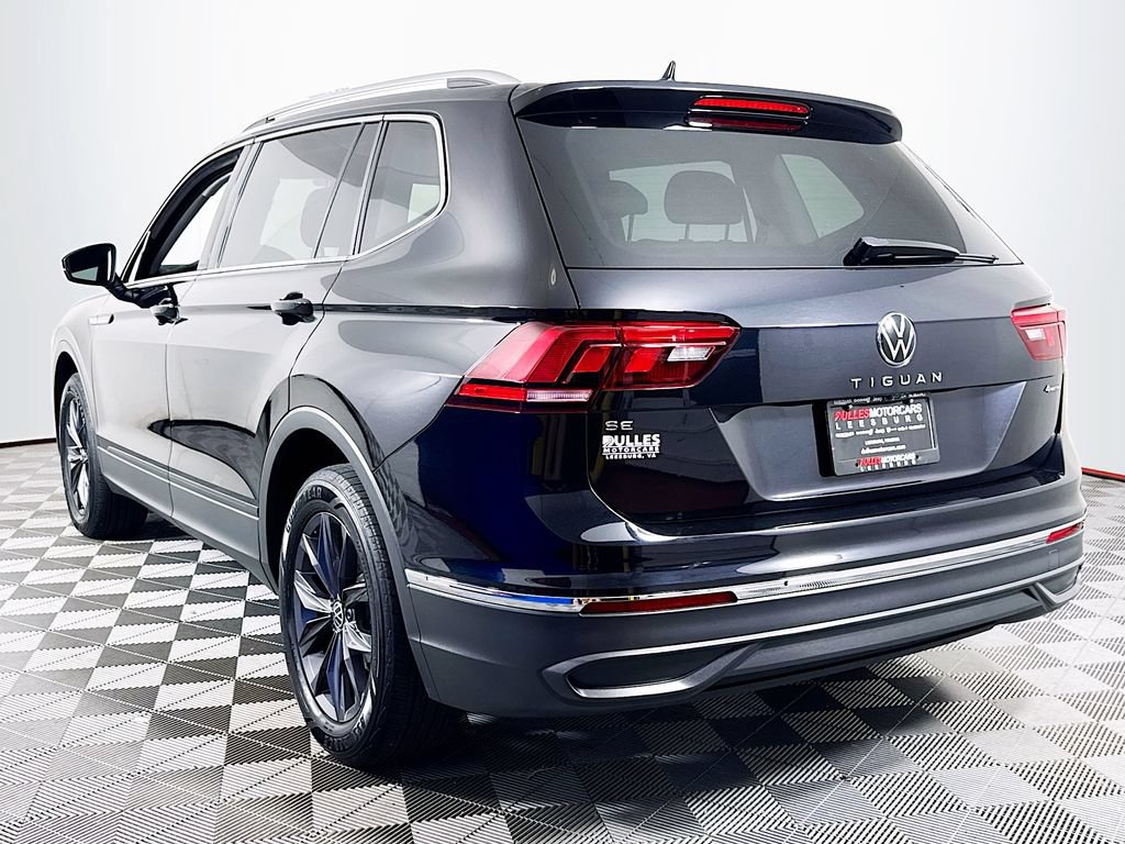 Used 2022 Volkswagen Tiguan SE AWD/4WD image 5