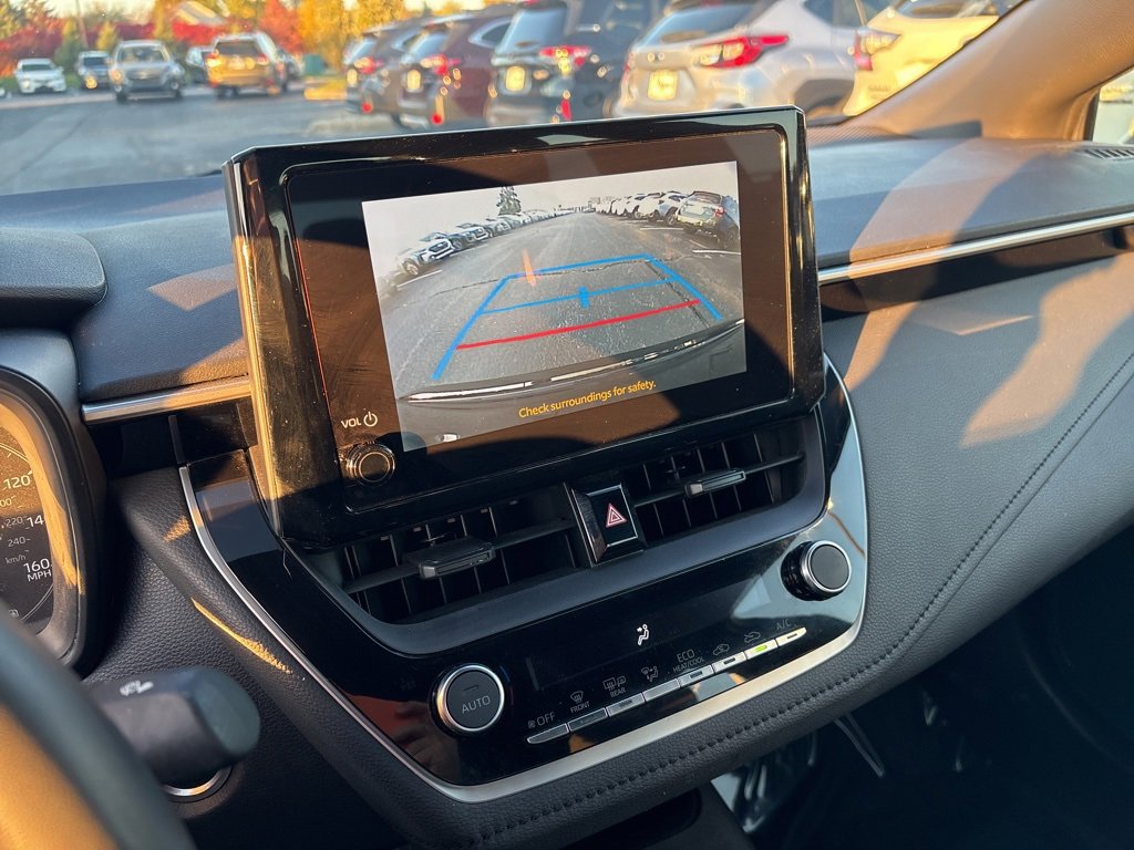 Used 2024 Toyota Corolla SE w/ Convenience Package image 24