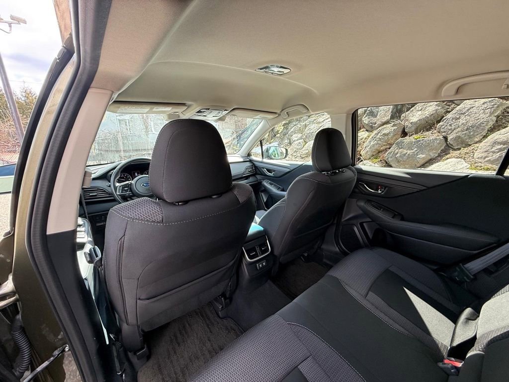 Used 2022 Subaru Outback Premium image 19