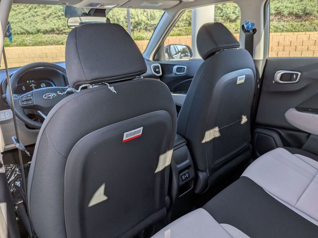 New 2026 Hyundai Venue SEL FWD image 26