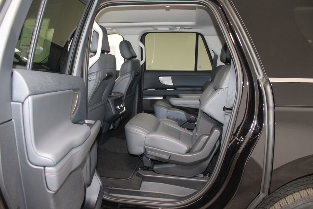 New 2025 Ford Expedition Max Active image 28