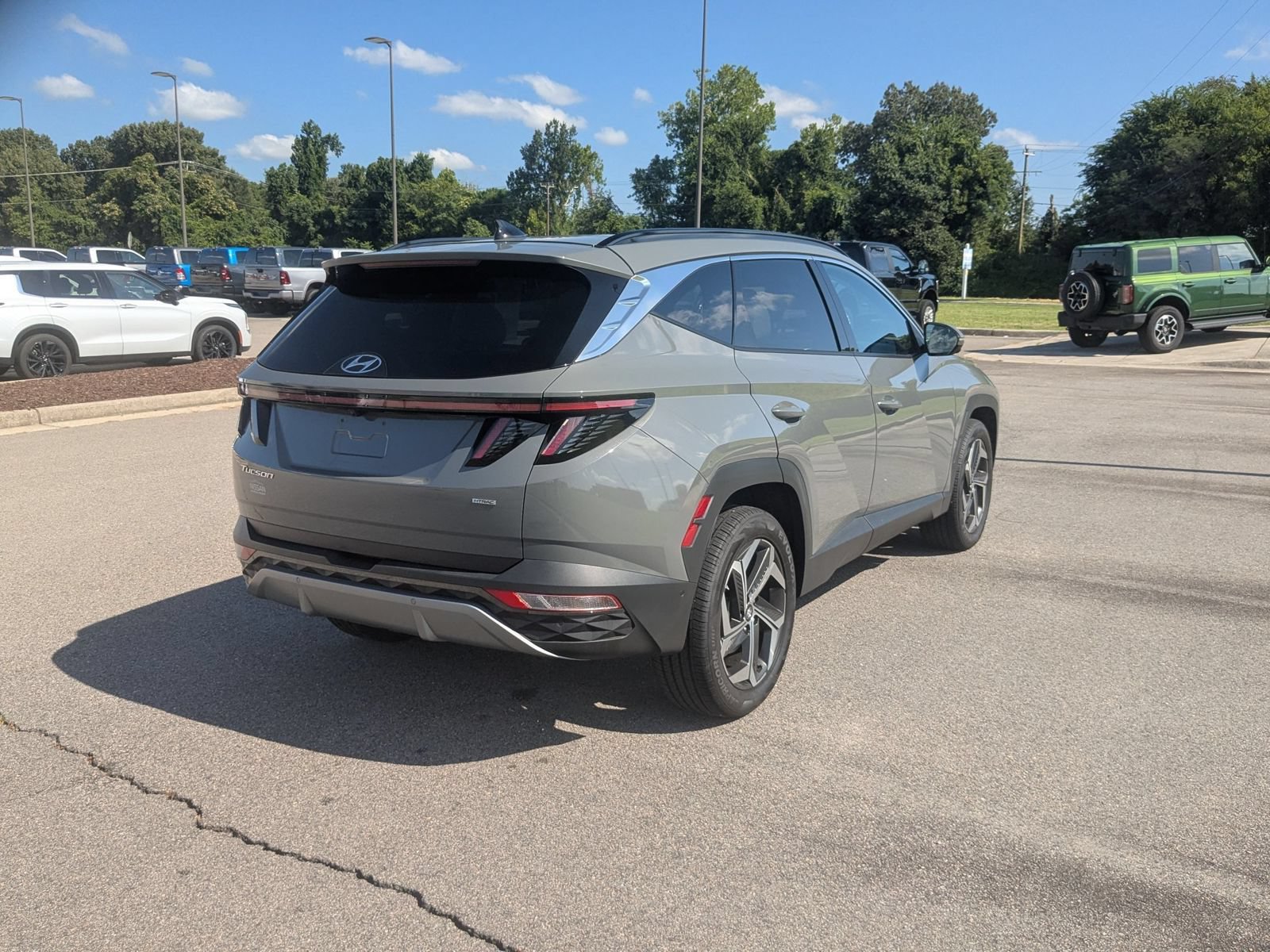 Used 2024 Hyundai Tucson Limited AWD/4WD image 3