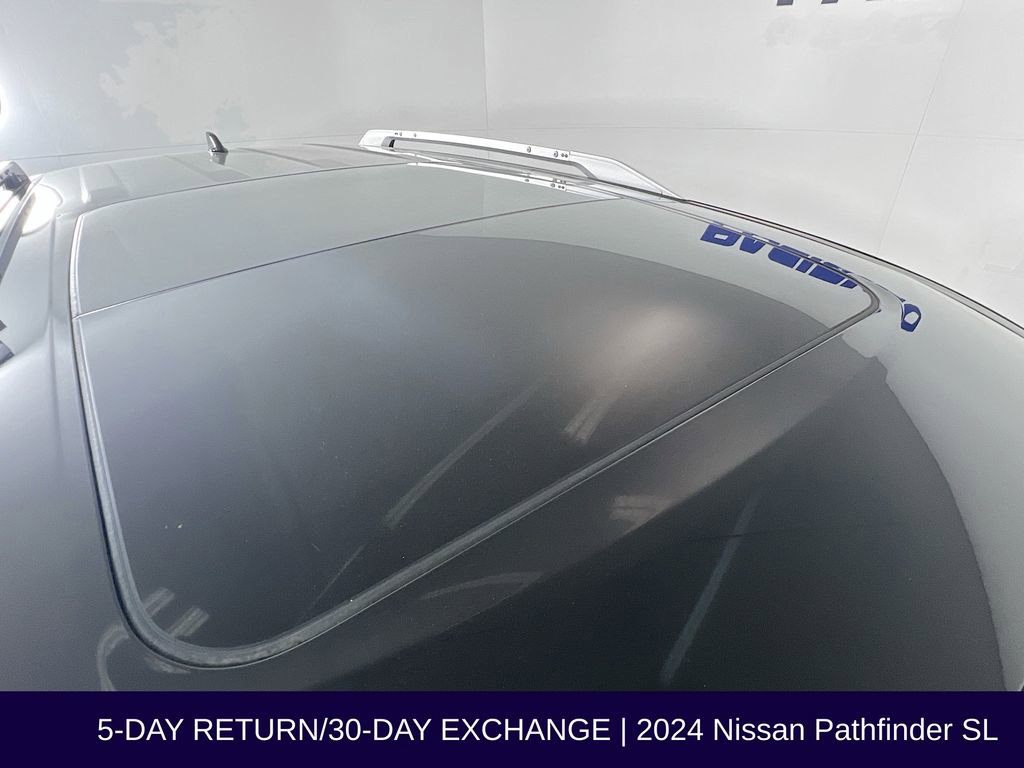 Used 2024 Nissan Pathfinder SL w/ SL Premium Package AWD/4WD image 17