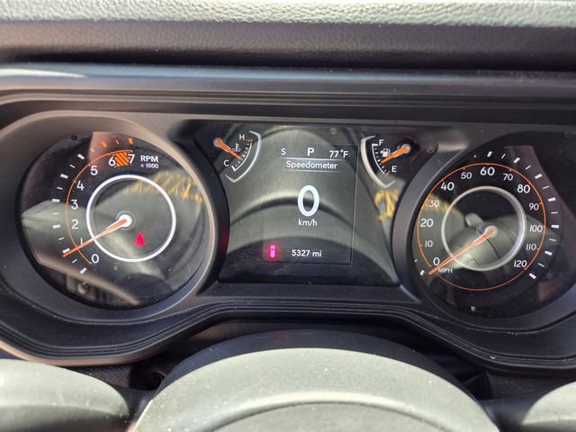 Used 2025 Jeep Wrangler Sport AWD/4WD image 19