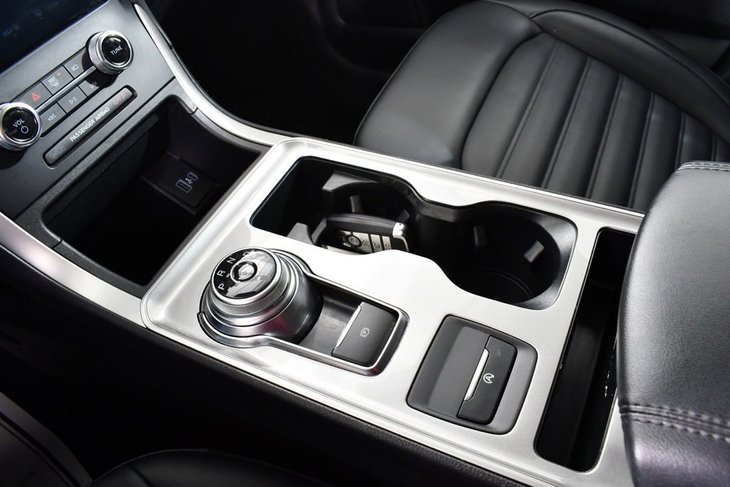 Used 2024 Ford Edge SEL w/ Convenience Package image 31