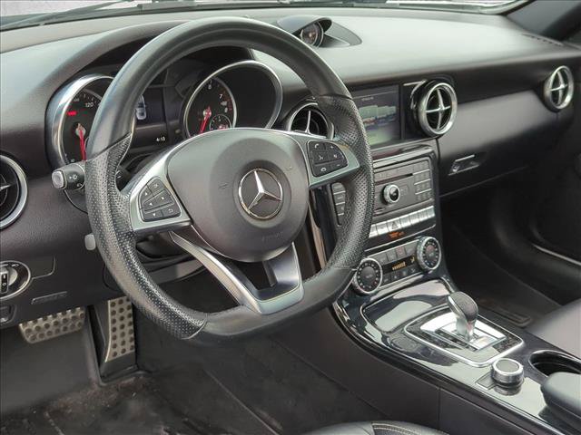 Used 2020 Mercedes-Benz SLC 300 image 9