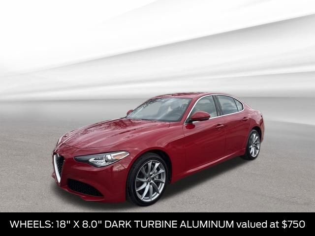 Used 2021 Alfa Romeo Giulia Sprint w/ Cold Weather Package image 5