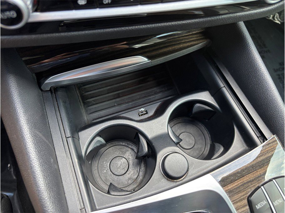 Used 2018 BMW 540i RWD image 35