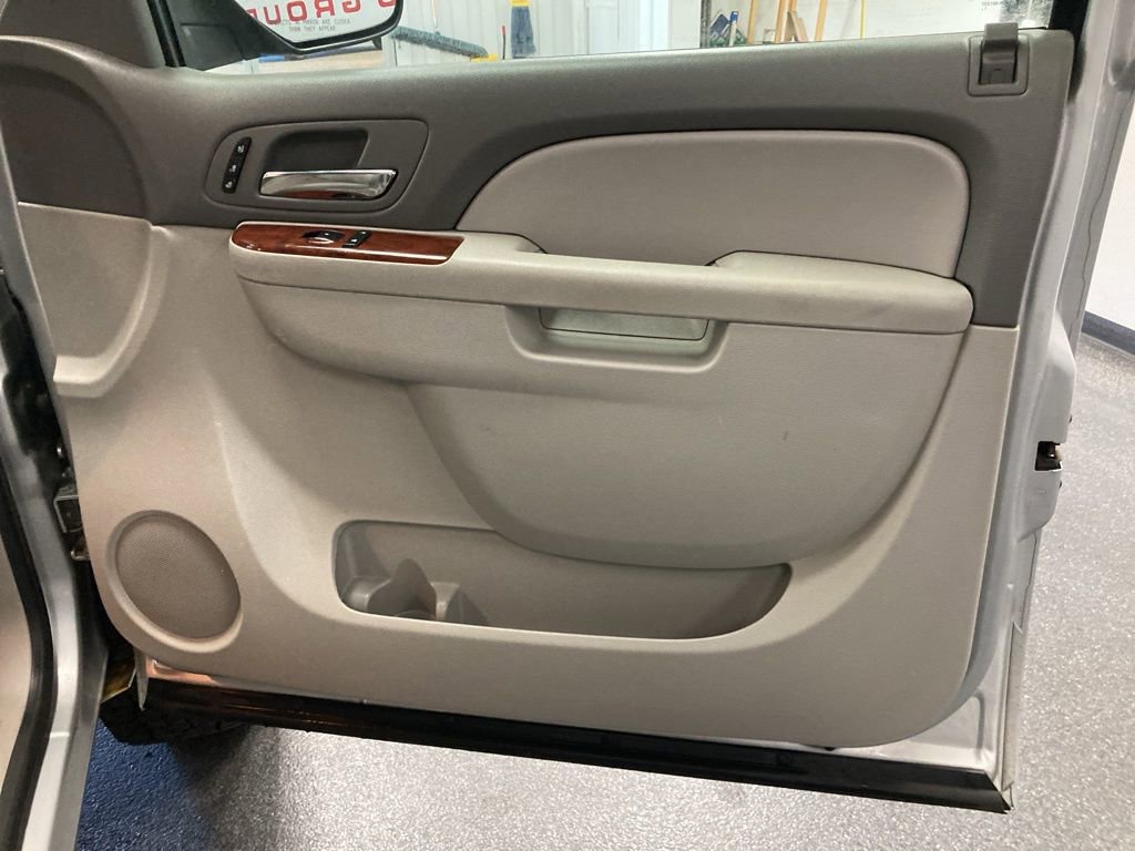 Used 2012 GMC Yukon XL 2500 SLT image 45