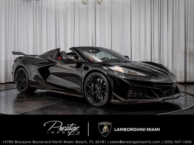 Used 2025 Chevrolet Corvette Z06 w/ Z07 Performance Package RWD video 1