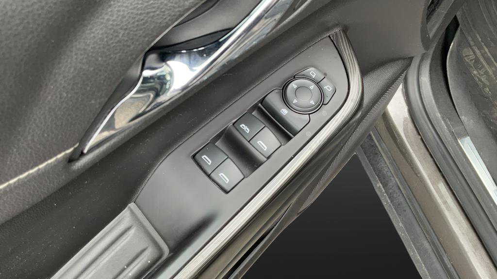 Used 2019 GMC Acadia SLT w/ LPO, Floor Liner Package AWD/4WD image 27
