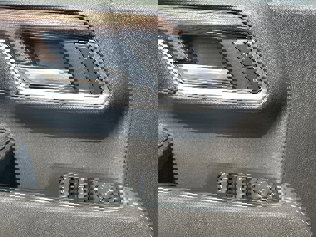 New 2026 Chevrolet Silverado 1500 LT w/ Z71 Off-Road Package image 13