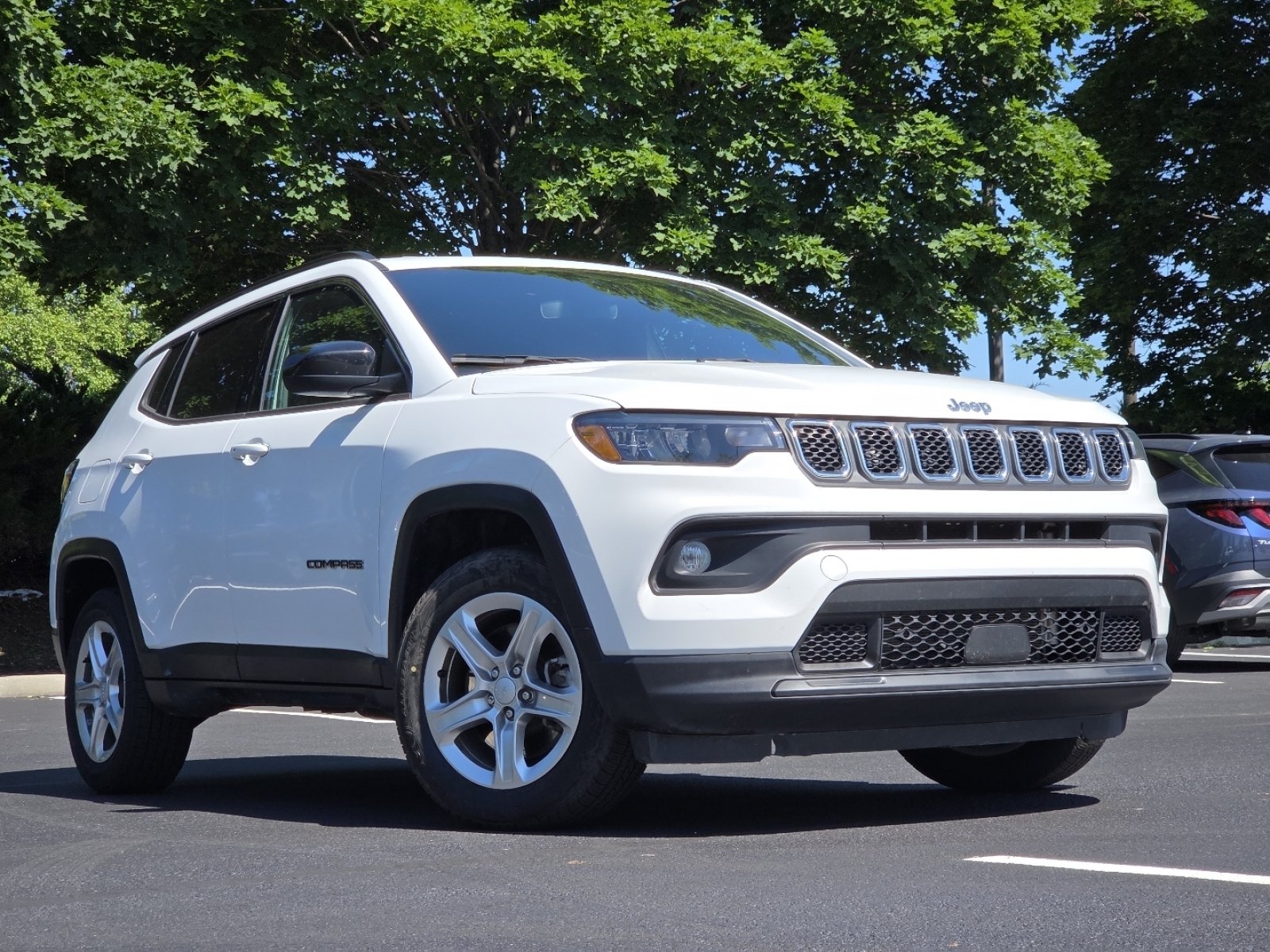 Used 2023 Jeep Compass Latitude AWD/4WD video 2