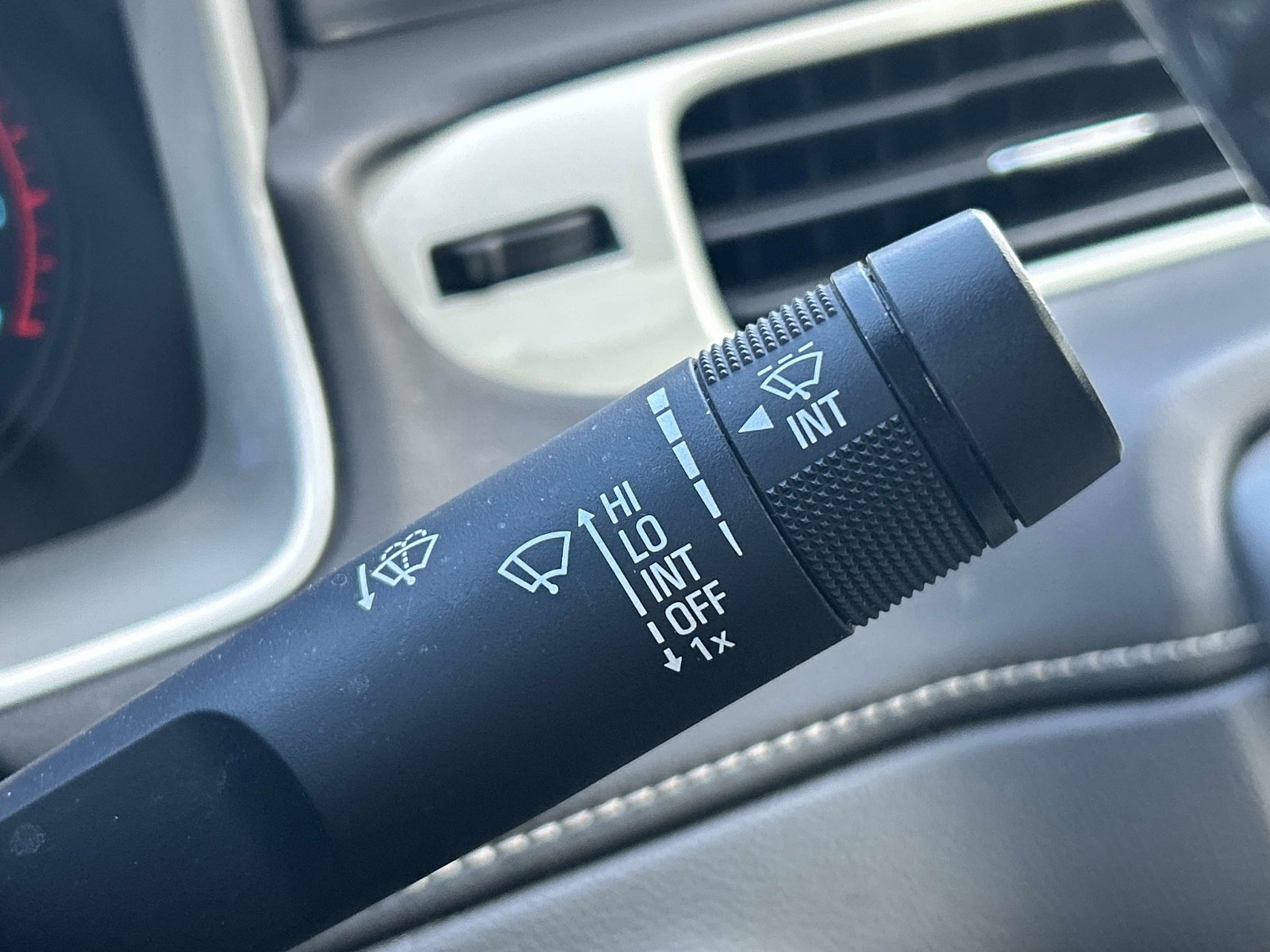 Used 2015 Chevrolet Camaro SS image 23