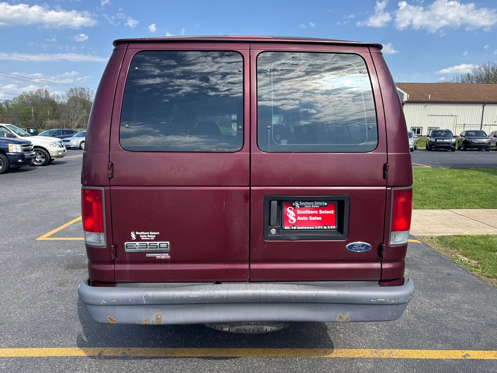 Used 2006 Ford E-350 and Econoline 350 XL RWD image 7