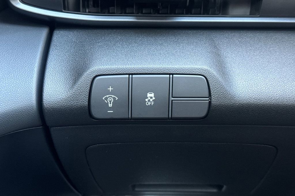 New 2026 Hyundai Elantra SEL Sport Premium FWD image 29