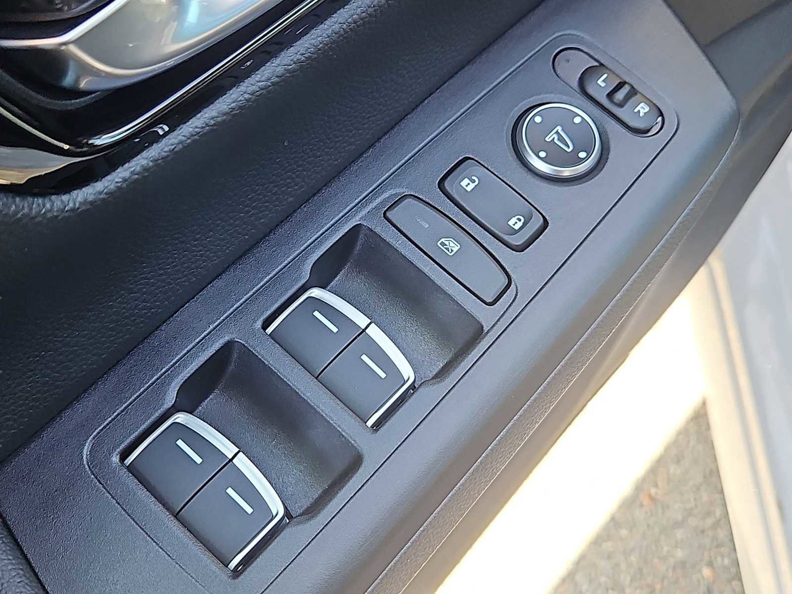 Certified 2024 Honda CR-V EX-L image 27