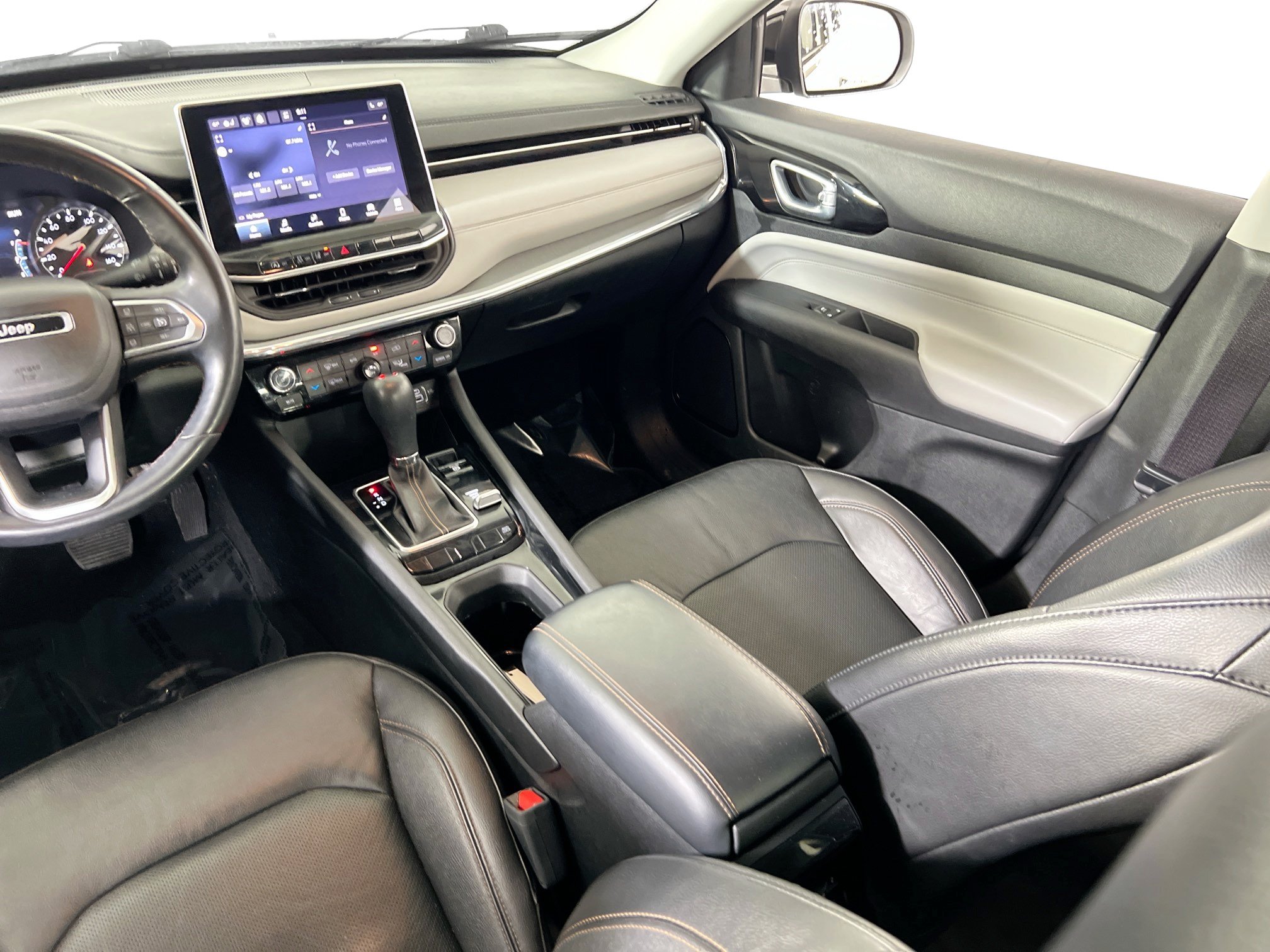 Used 2022 Jeep Compass Limited AWD/4WD image 21