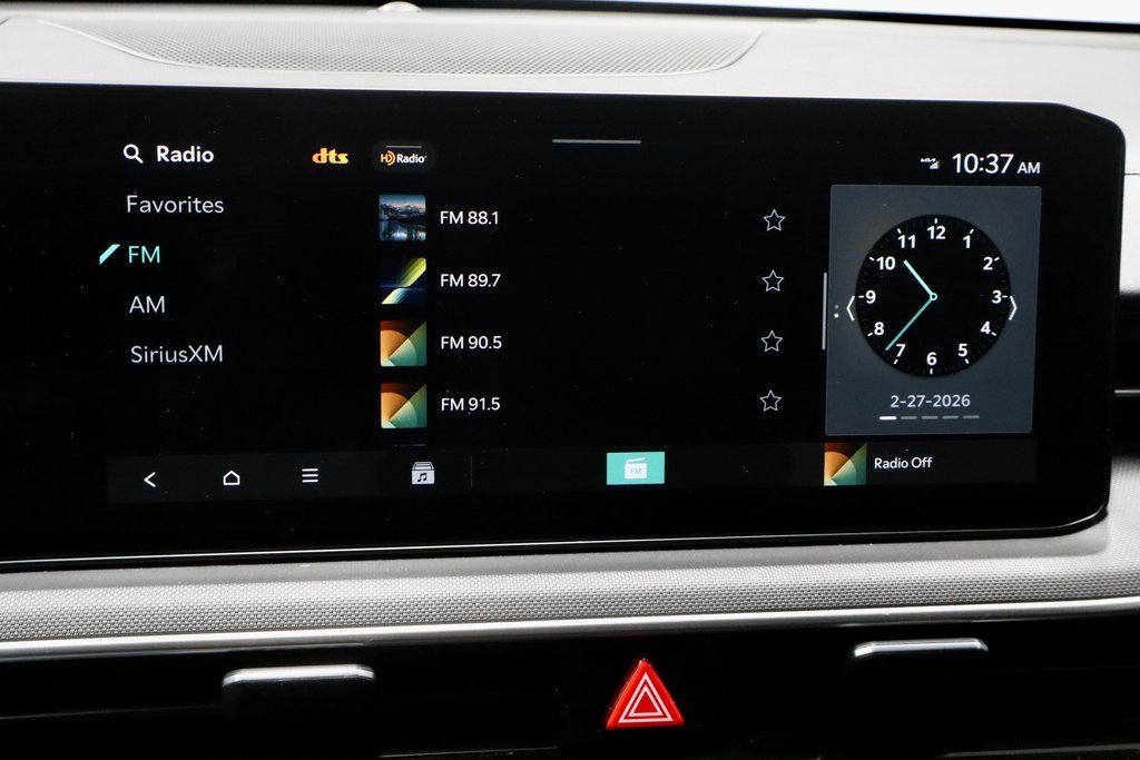 Used 2025 Kia K5 LXS image 3