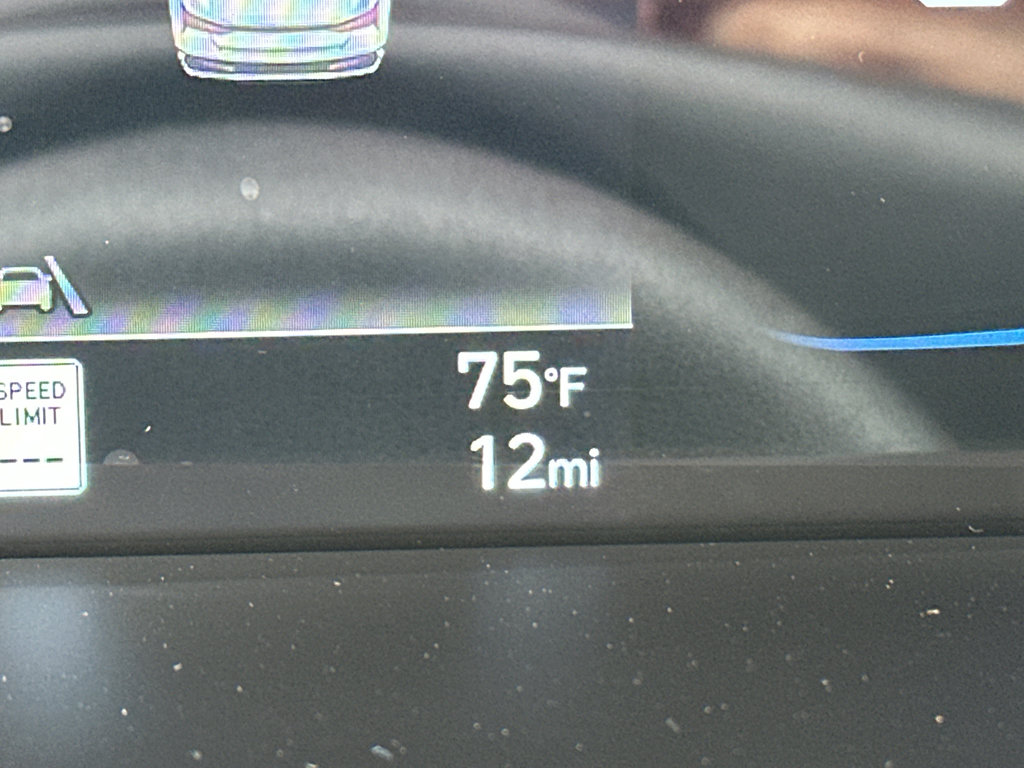 New 2025 Hyundai Elantra Sport image 17