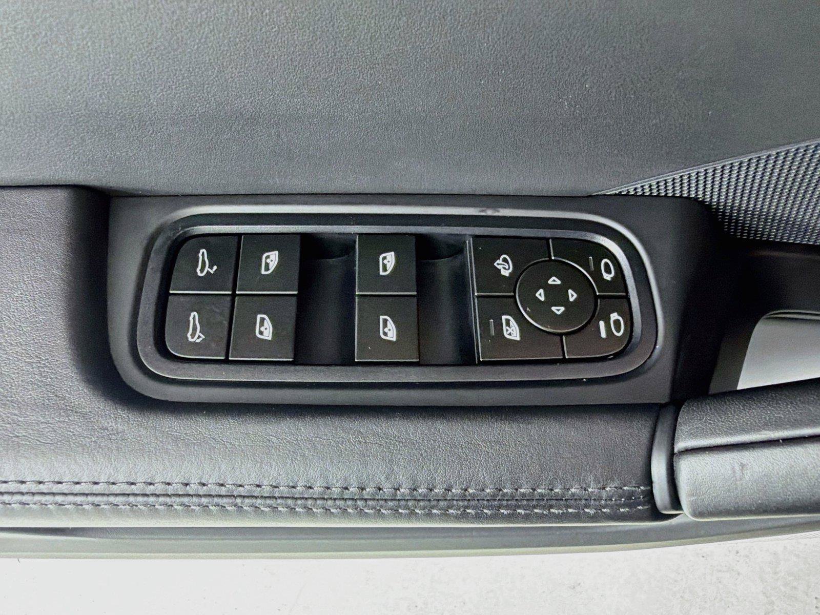 Certified 2024 Porsche Cayenne Turbo GT AWD/4WD image 8