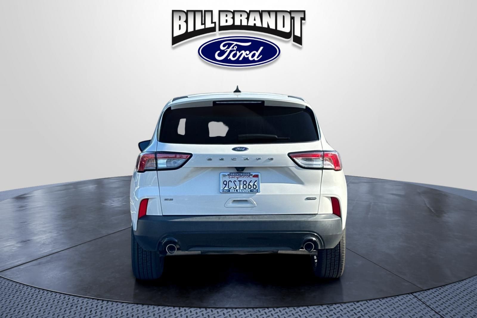 Used 2022 Ford Escape SE w/ SE Sport Appearance Package FWD image 4