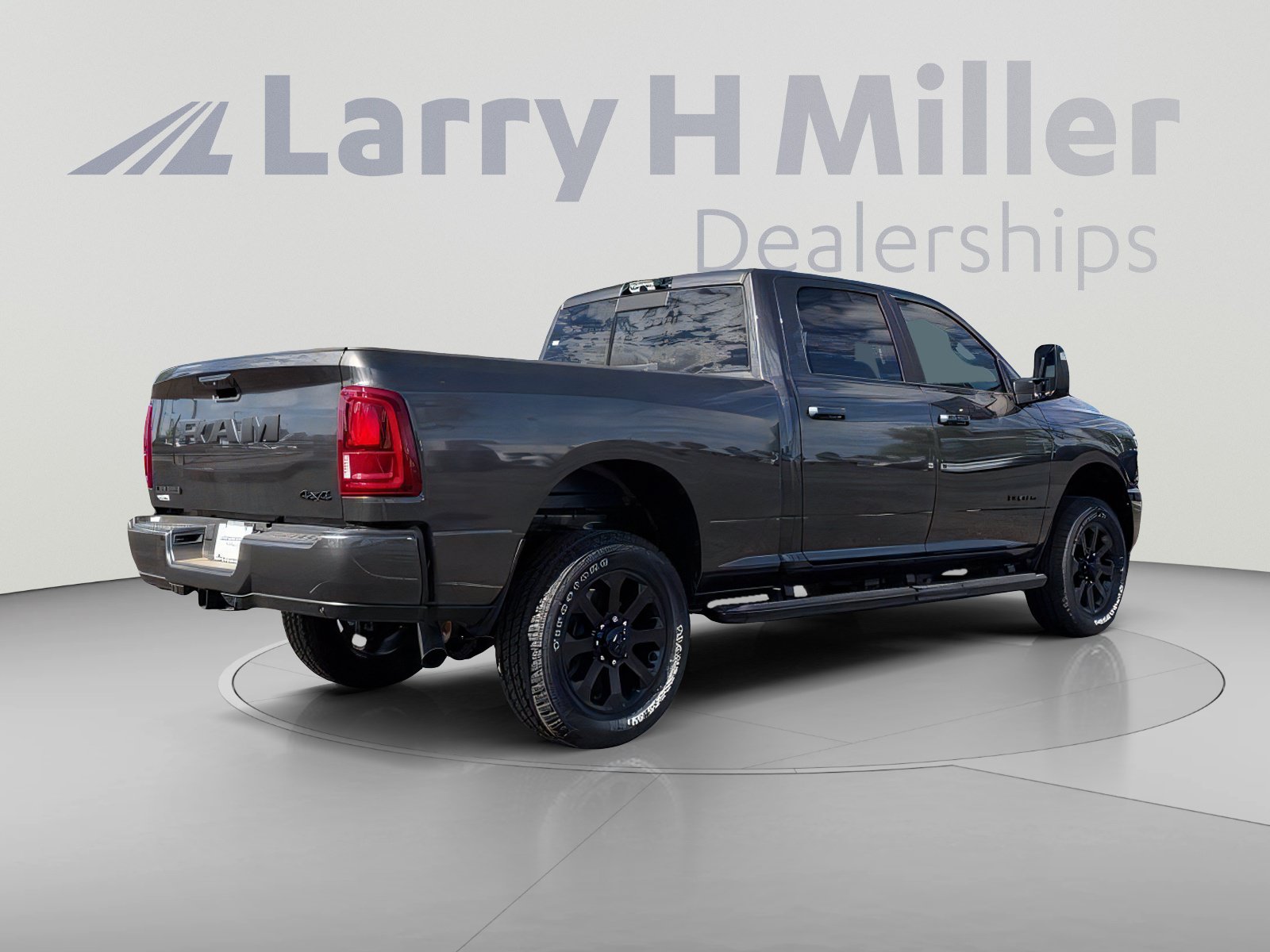 New 2027 RAM 2500 Laramie w/ Night Edition AWD/4WD image 6