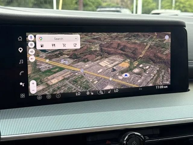 Certified 2025 Nissan Murano SL AWD/4WD image 38