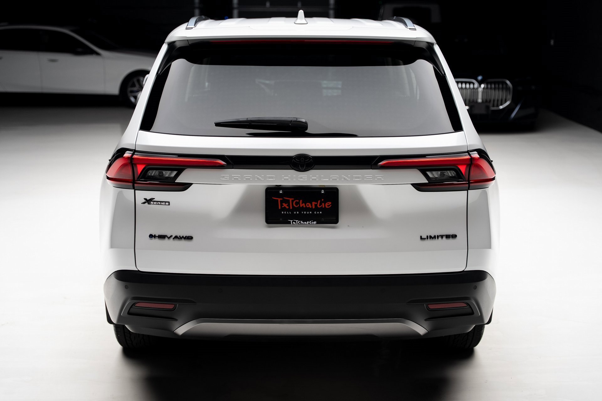Used 2024 Toyota Grand Highlander XLE image 24